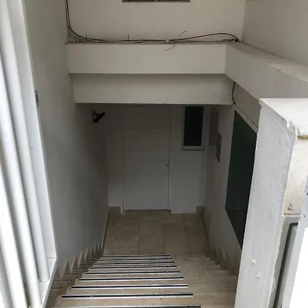 Apartamento A 5 Minutos De La Playa Διαμέρισμα *